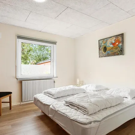 Dejligt Hjem I Med Wifi Feriehus